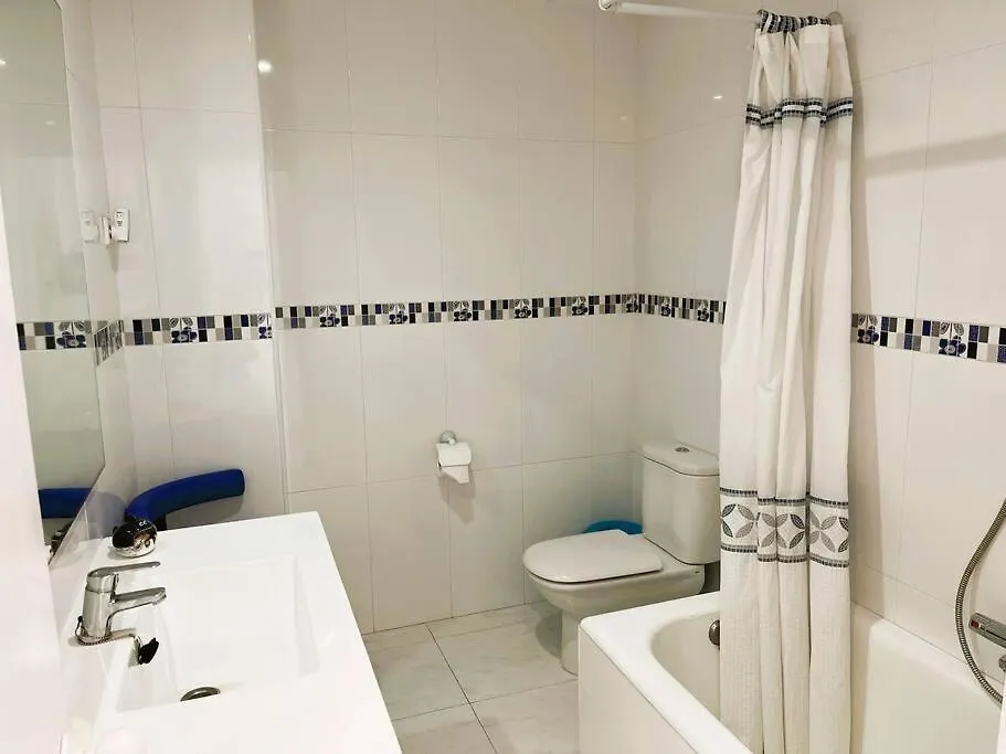 Marbella Center 4 Persones- Beach 200M - . Parking Apartment