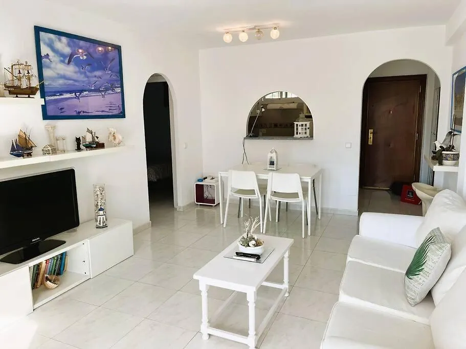 Marbella Center 4 Persones- Beach 200M - . Parking Apartment